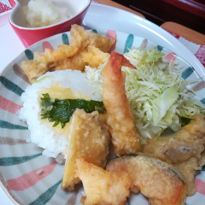 ｢お惣菜天ぷら｣でボリューム満点!サラダ風ランチ♬